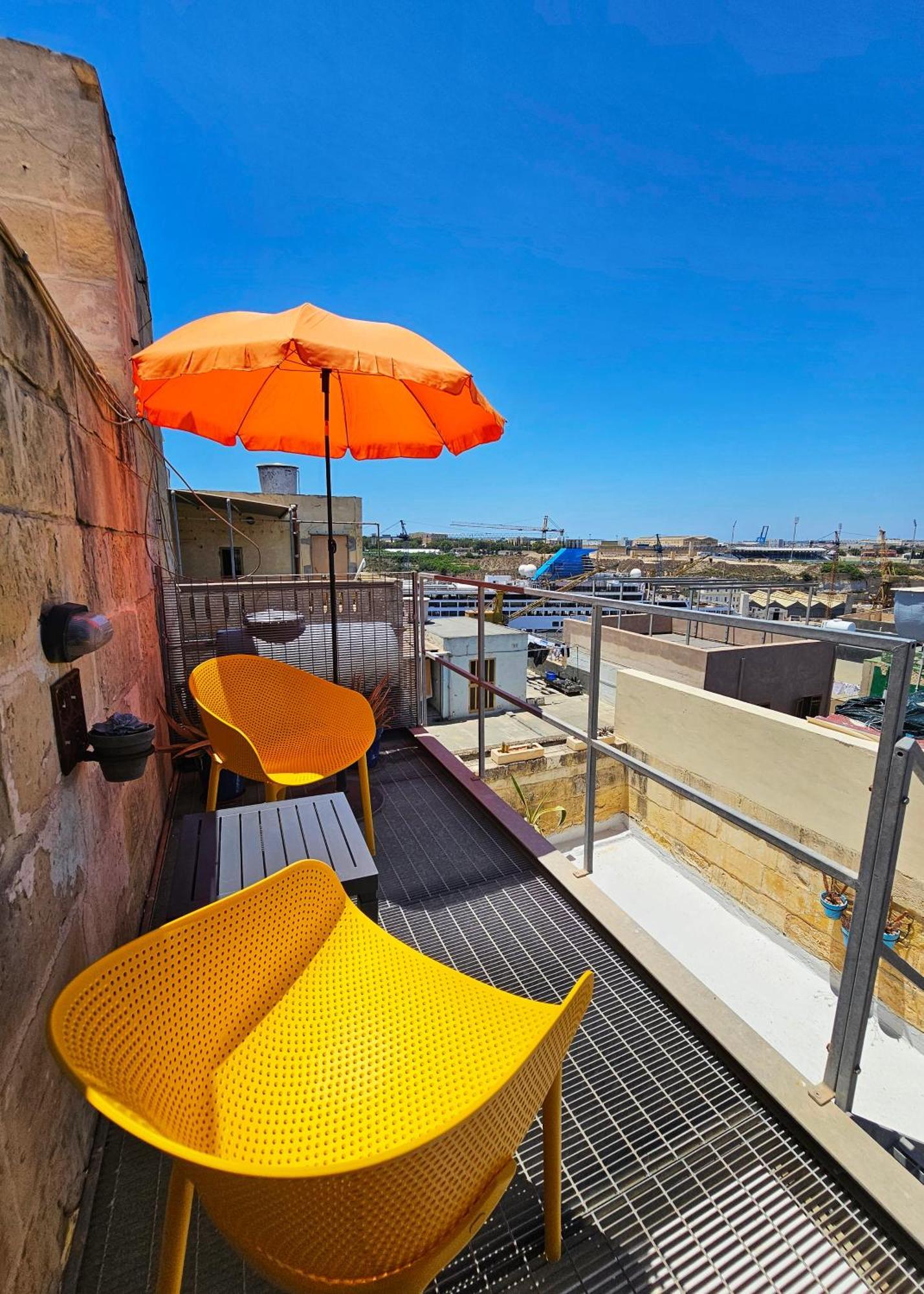 Dar Garigor Apartment Cospicua Exterior photo